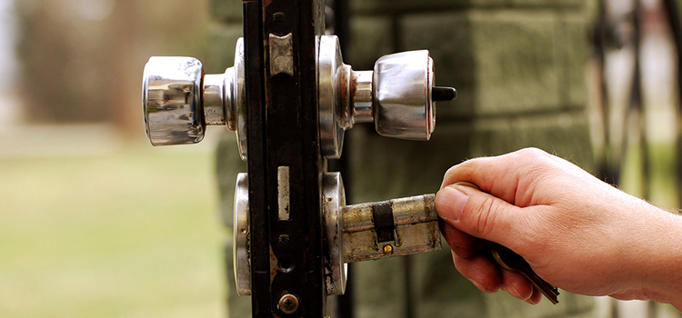 front door latch repair Casa de Oro-Mount Helix